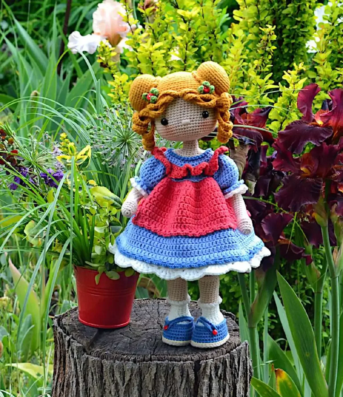 Doll Eliza Amigurumi Pattern
